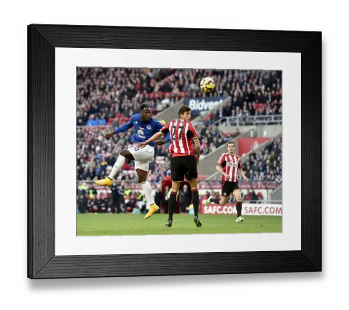 Framed Print : Lukaku's Header: Everton's Triumph at Sunderland's Stadium of Light
