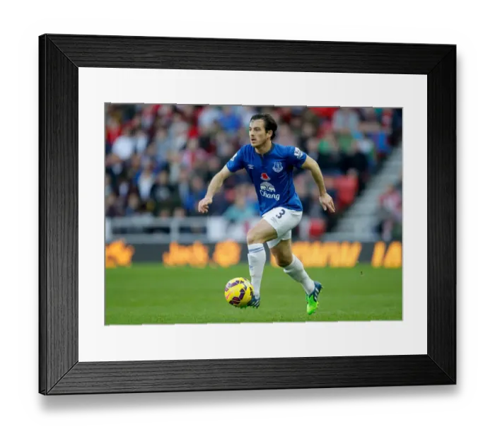 Framed Print : Leighton Baines in Action: Everton vs. Sunderland at Stadium of Light Framed Print : Leighton Baines in Action: Everton vs. Sunderland at Stadium of Light