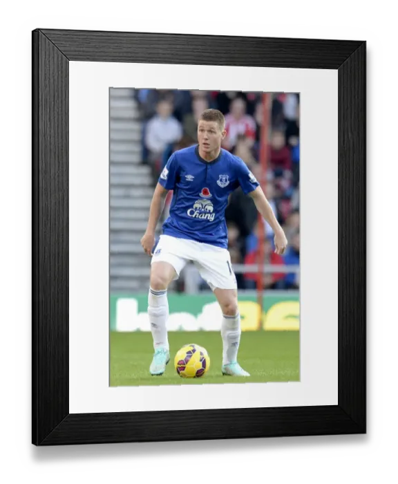 Framed Print : James McCarthy in Action: Everton vs. Sunderland, Premier League 2014