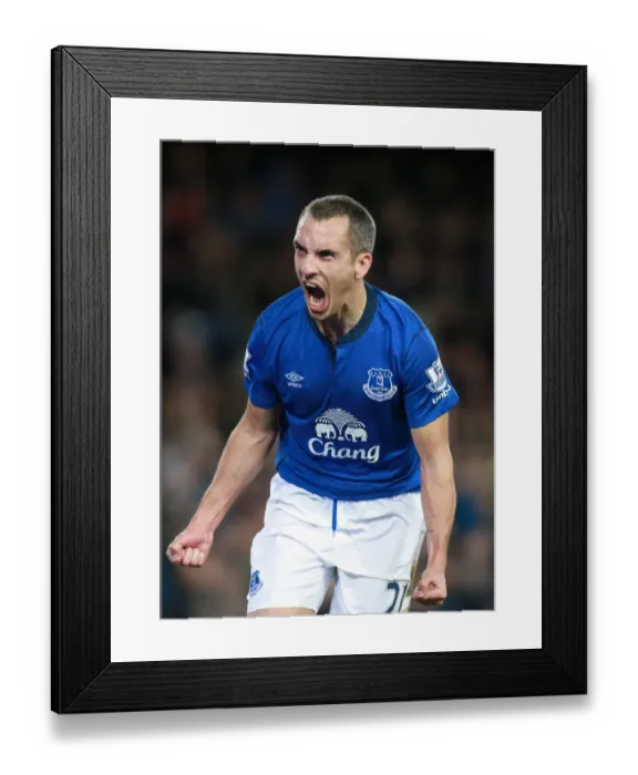Framed Print : Leon Osman Scores Everton's Second Goal: Everton 2-0 West Ham United (Barclays Premier League, Goodison Park) Framed Print : Leon Osman Scores Everton's Second Goal: Everton 2-0 West Ham United (Barclays Premier League, Goodison Park)