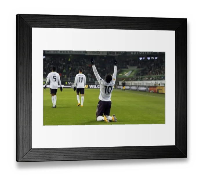 Framed Print : Romelu Lukaku Scores Historic First Goal for Everton in Europa League: VfL Wolfsburg vs Everton (UEFA Europa League - Group H) Framed Print : Romelu Lukaku Scores Historic First Goal for Everton in Europa League: VfL Wolfsburg vs Everton (UEFA Europa League - Group H)