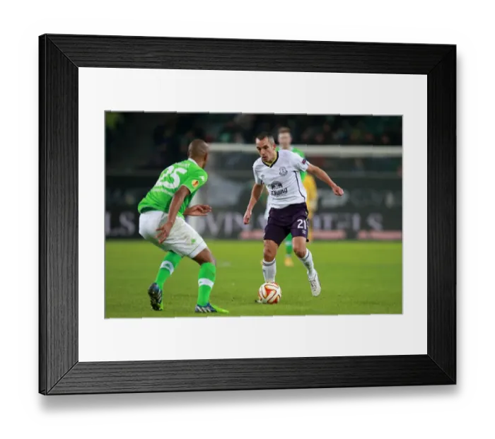 Framed Print : Osman vs. Naldo: A UEFA Europa League Battle - Everton vs. VfL Wolfsburg Framed Print : Osman vs. Naldo: A UEFA Europa League Battle - Everton vs. VfL Wolfsburg