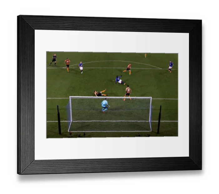 Framed Print : Romelu Lukaku's Thrilling Opener: Everton's Electric Start Against Hull City (BPL) Framed Print : Romelu Lukaku's Thrilling Opener: Everton's Electric Start Against Hull City (BPL)