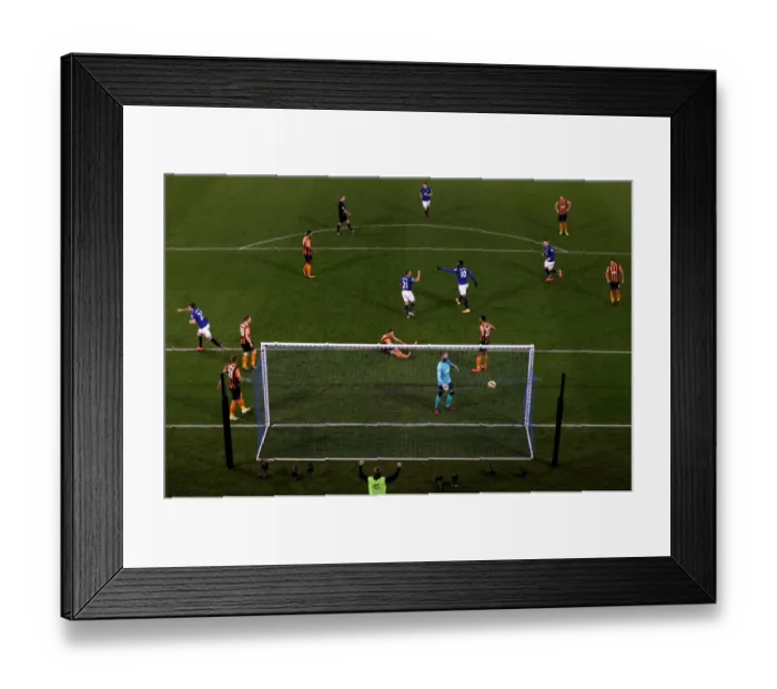 Framed Print : Romelu Lukaku's Thunderous Opener: Everton vs. Hull City at Goodison Park Framed Print : Romelu Lukaku's Thunderous Opener: Everton vs. Hull City at Goodison Park