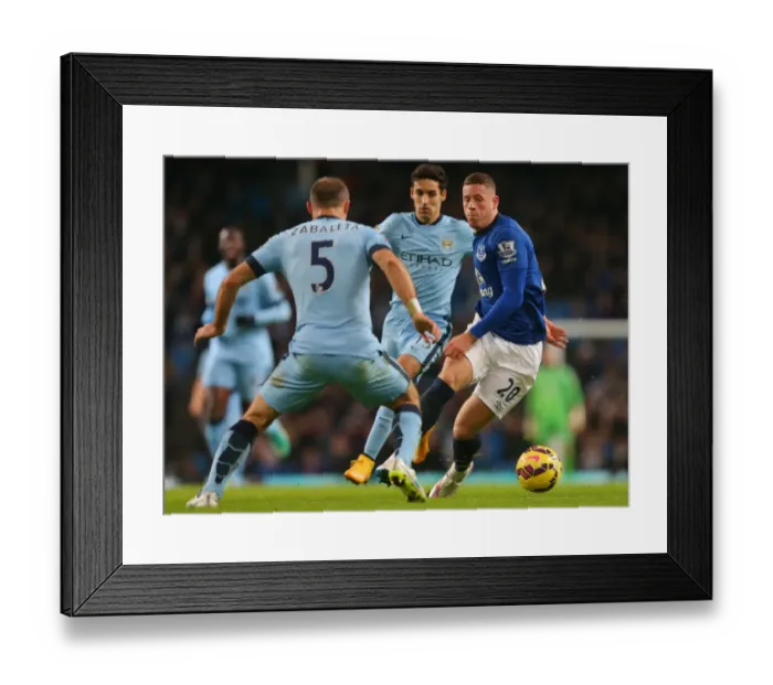 Framed Print : Barclays Premier League - Manchester City v Everton - Etihad Stadium Framed Print : Barclays Premier League - Manchester City v Everton - Etihad Stadium