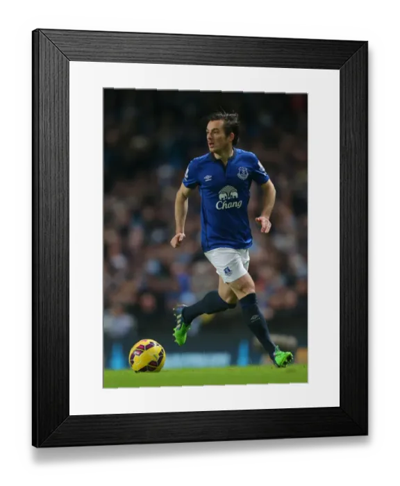 Framed Print : Manchester City vs. Everton: Leighton Baines at Etihad Stadium - Barclays Premier League Framed Print : Manchester City vs. Everton: Leighton Baines at Etihad Stadium - Barclays Premier League