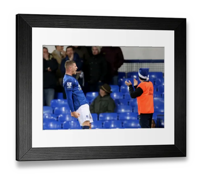 Framed Print : Ross Barkley's Stunner: Everton's Thrilling Opener Against Queens Park Rangers in Premier League