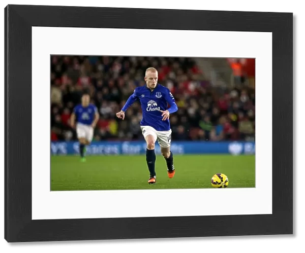Steven Naismith in Action: Everton vs Southampton, Barclays Premier League - St Mary's