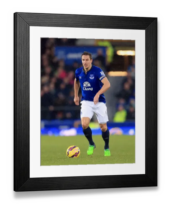 Framed Print : Barclays Premier League - Everton v Stoke City - Goodison Park Framed Print : Barclays Premier League - Everton v Stoke City - Goodison Park