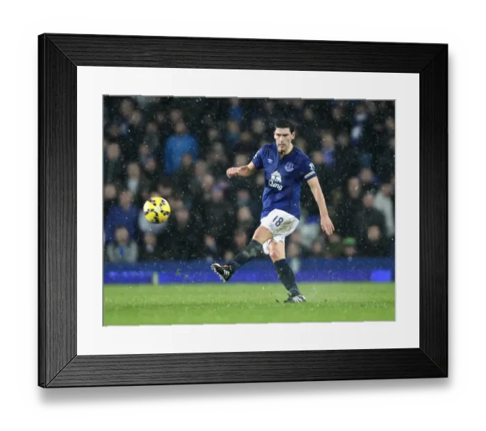 Framed Print : Gareth Barry in Action: Everton vs Stoke City, Barclays Premier League - Goodison Park