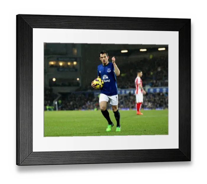 Framed Print : Leighton Baines in Action: Everton vs Stoke City, Goodison Park - Premier League