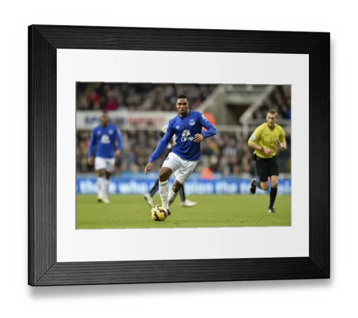 Framed Print : Eto'o in Action: Everton vs. Newcastle United, Barclays Premier League