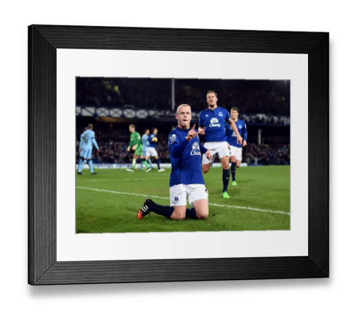 Framed Print : Naismith's Equalizer: Everton's Dramatic Comeback Against Manchester City in the Premier League Framed Print : Naismith's Equalizer: Everton's Dramatic Comeback Against Manchester City in the Premier League