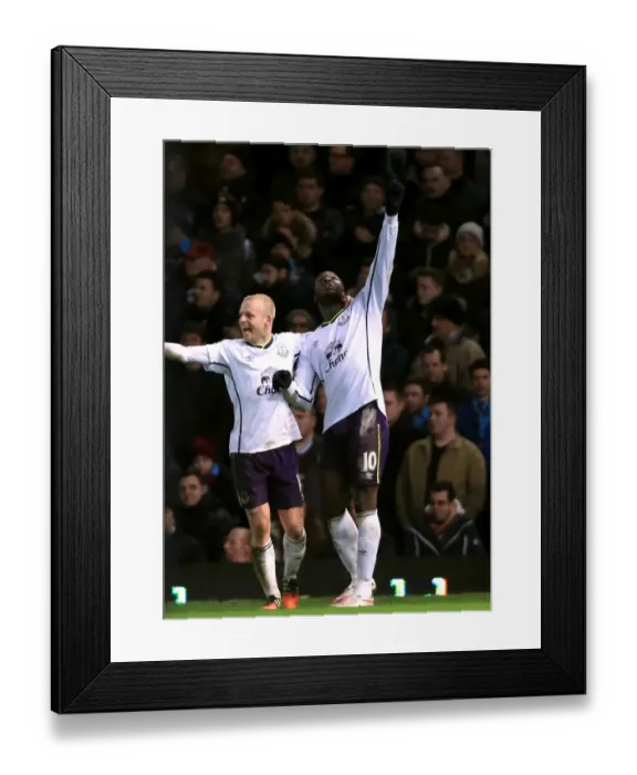 Framed Print : Everton's Lukaku and Naismith: FA Cup Celebration after Double Strike vs. West Ham Framed Print : Everton's Lukaku and Naismith: FA Cup Celebration after Double Strike vs. West Ham
