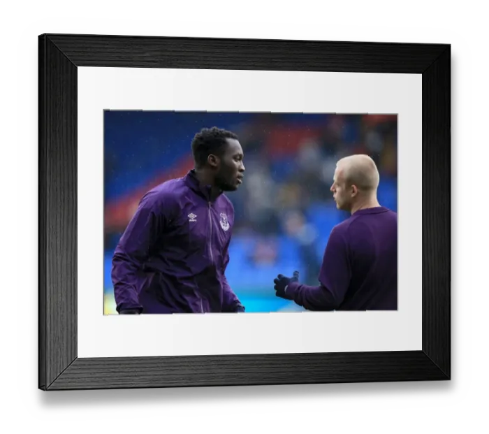 Framed Print : Deep in Thought: Lukaku and Naismith's Intense Prematch Conversation at Crystal Palace Framed Print : Deep in Thought: Lukaku and Naismith's Intense Prematch Conversation at Crystal Palace