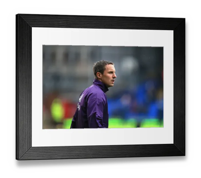 Framed Print : Phil Jagielka's Unwavering Concentration: Everton's Captain in Prematch Focus at Crystal Palace Framed Print : Phil Jagielka's Unwavering Concentration: Everton's Captain in Prematch Focus at Crystal Palace