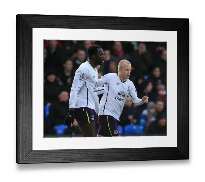 Framed Print : Lukaku and Naismith: Celebrating Everton's First Goal vs. Crystal Palace Framed Print : Lukaku and Naismith: Celebrating Everton's First Goal vs. Crystal Palace