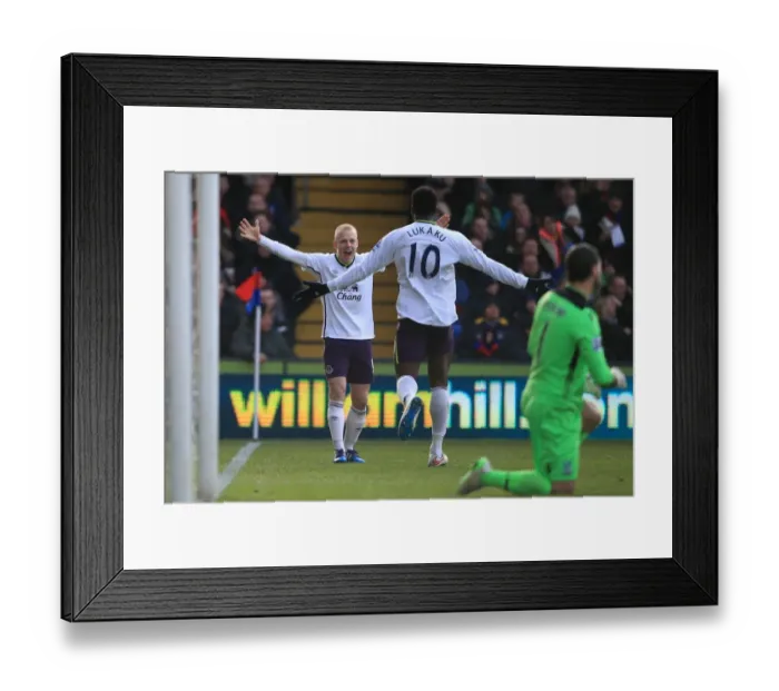 Framed Print : Everton's Lukaku and Naismith: A Celebratory Moment as They Score First Goal vs Crystal Palace Framed Print : Everton's Lukaku and Naismith: A Celebratory Moment as They Score First Goal vs Crystal Palace