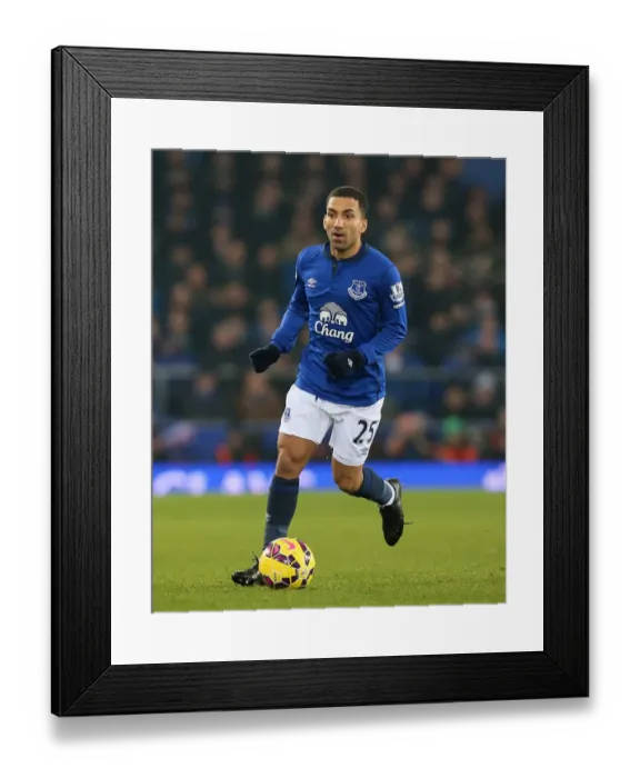 Framed Print : Aaron Lennon in Action: Everton vs Liverpool - Barclays Premier League Rivalry at Goodison Park Framed Print : Aaron Lennon in Action: Everton vs Liverpool - Barclays Premier League Rivalry at Goodison Park