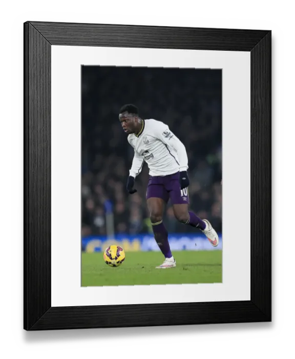 Framed Print : Lukaku's Homecoming: A Premier League Showdown - Chelsea vs. Everton at Stamford Bridge Framed Print : Lukaku's Homecoming: A Premier League Showdown - Chelsea vs. Everton at Stamford Bridge