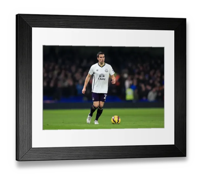 Framed Print : Seamus Coleman's Battle: Everton vs. Chelsea at Stamford Bridge Framed Print : Seamus Coleman's Battle: Everton vs. Chelsea at Stamford Bridge