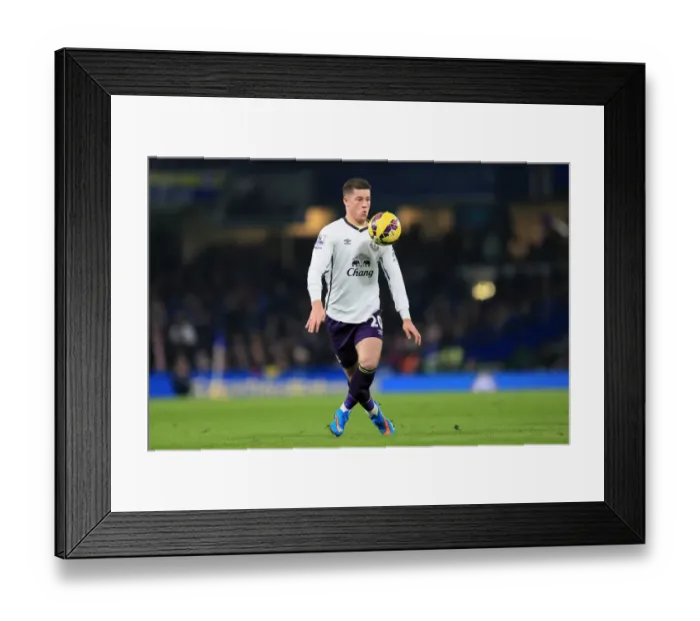 Framed Print : Ross Barkley at Stamford Bridge: A Battle Between Chelsea and Everton in the Premier League