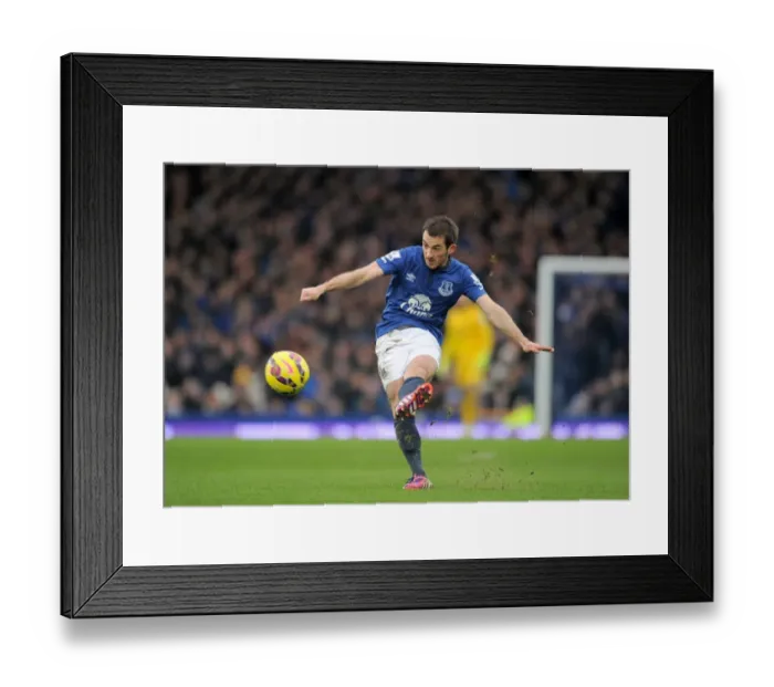 Framed Print : Leighton Baines in Action: Everton vs Leicester City, Premier League at Goodison Park Framed Print : Leighton Baines in Action: Everton vs Leicester City, Premier League at Goodison Park
