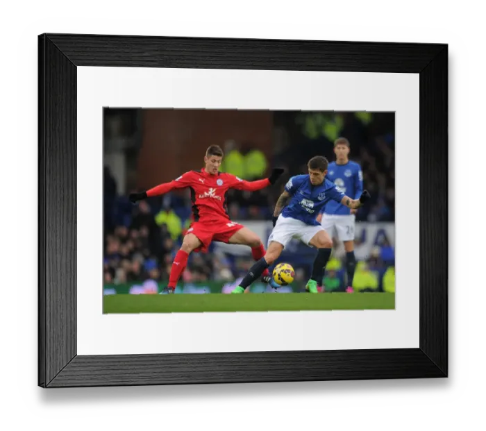 Framed Print : Intense Battle for Possession: Muhamed Besic vs. Andrej Kramaric - Everton vs. Leicester City
