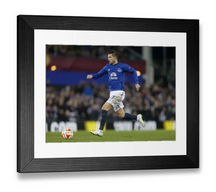 Framed Print : Everton's Kevin Mirallas in Europa League Battle: Young Boys at Goodison Park (Round of 32, Second Leg)