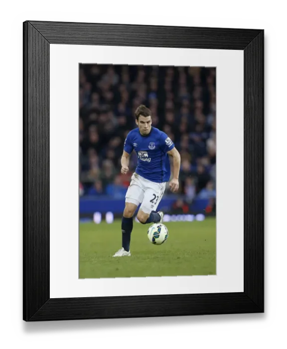 Framed Print : Seamus Coleman in Action: Everton vs Newcastle United, Premier League at Goodison Park Framed Print : Seamus Coleman in Action: Everton vs Newcastle United, Premier League at Goodison Park
