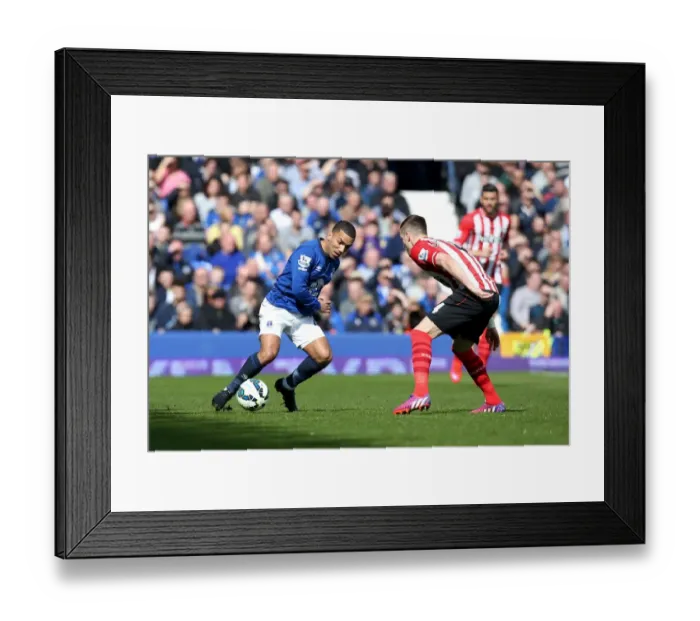 Framed Print : Everton vs Southampton: A Battle Between Aaron Lennon and Morgan Schneiderlin at Goodison Park Framed Print : Everton vs Southampton: A Battle Between Aaron Lennon and Morgan Schneiderlin at Goodison Park