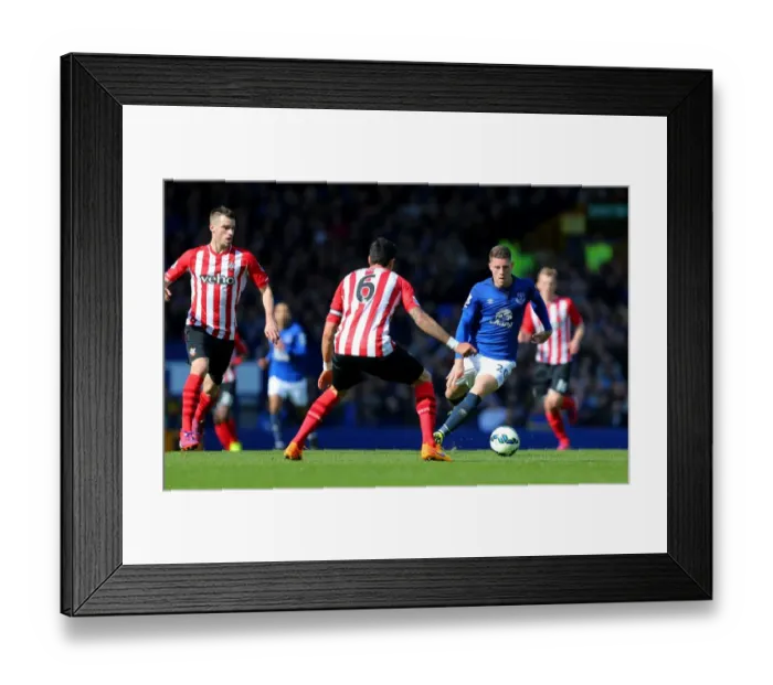 Framed Print : Barclays Premier League - Everton v Southampton - Goodison Park Framed Print : Barclays Premier League - Everton v Southampton - Goodison Park