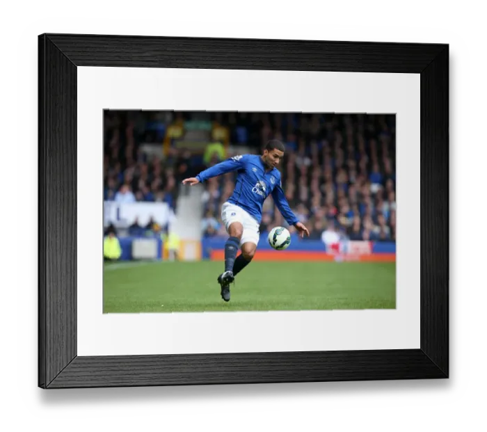 Framed Print : Aaron Lennon in Action: Everton vs Sunderland at Goodison Park - Barclays Premier League Framed Print : Aaron Lennon in Action: Everton vs Sunderland at Goodison Park - Barclays Premier League
