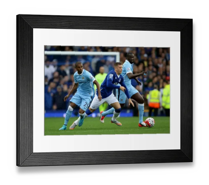 Framed Print : Barclays Premier League - Everton v Manchester City - Goodison Park Framed Print : Barclays Premier League - Everton v Manchester City - Goodison Park