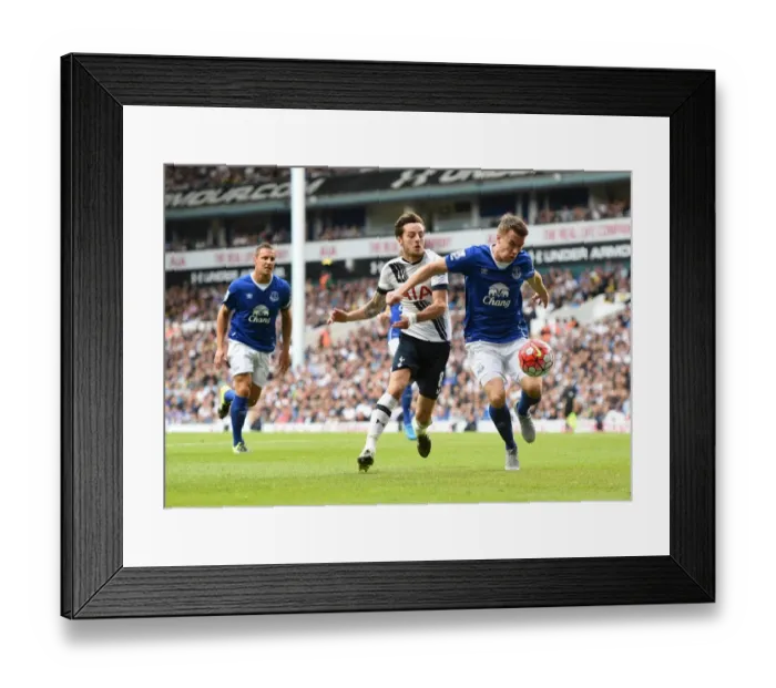Framed Print : Battle at White Hart Lane: Mason vs. Coleman - Premier League Showdown between Tottenham's Ryan Mason and Everton's Seamus Coleman Framed Print : Battle at White Hart Lane: Mason vs. Coleman - Premier League Showdown between Tottenham's Ryan Mason and Everton's Seamus Coleman