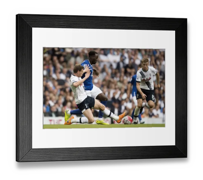 Framed Print : Battle for Possession: Vertonghen vs. Lukaku - Tottenham Hotspur vs. Everton Framed Print : Battle for Possession: Vertonghen vs. Lukaku - Tottenham Hotspur vs. Everton