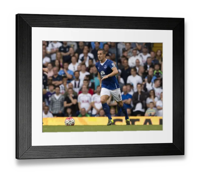 Framed Print : Everton's Jagielka Focused: Everton vs. Tottenham, Premier League 2015 - Anthony Devlin / PA Wire