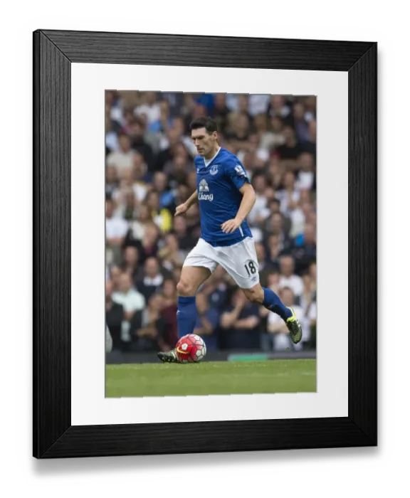 Framed Print : Gareth Barry in Action: Everton vs. Tottenhotspur, Premier League 2015 (Anthony Devlin / PA Wire) Framed Print : Gareth Barry in Action: Everton vs. Tottenhotspur, Premier League 2015 (Anthony Devlin / PA Wire)