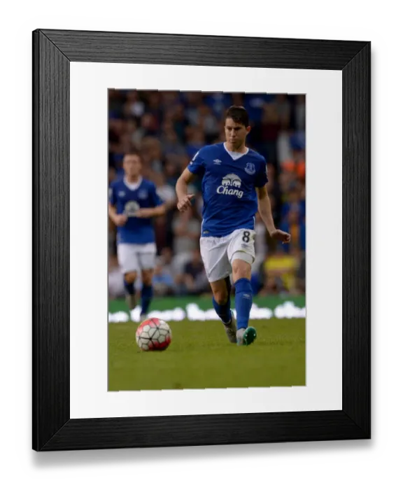 Framed Print : Everton's Bryan Oviedo Faces Off Against Tottenhotspur at White Hart Lane - Barclays Premier League 2015