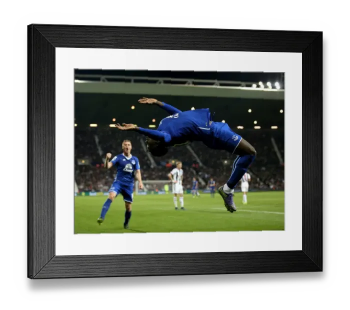 Framed Print : Everton's Triumph: Romelu Lukaku's Hat-Trick vs. West Bromwich Albion in the Premier League Framed Print : Everton's Triumph: Romelu Lukaku's Hat-Trick vs. West Bromwich Albion in the Premier League