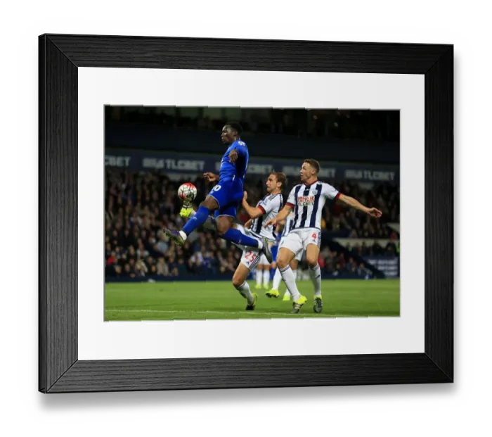Framed Print : Battle for the Ball: Lukaku vs. Dawson - Everton vs. West Bromwich Albion Framed Print : Battle for the Ball: Lukaku vs. Dawson - Everton vs. West Bromwich Albion