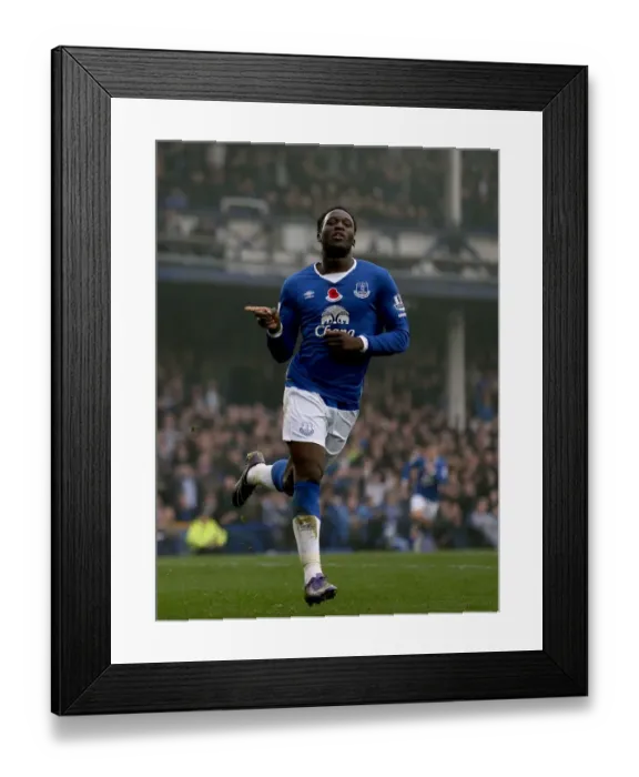 Framed Print : Everton's Romelu Lukaku Scores a Stunning Fourth Goal: Everton 4-0 Sunderland (Barclays Premier League, Goodison Park) Framed Print : Everton's Romelu Lukaku Scores a Stunning Fourth Goal: Everton 4-0 Sunderland (Barclays Premier League, Goodison Park)