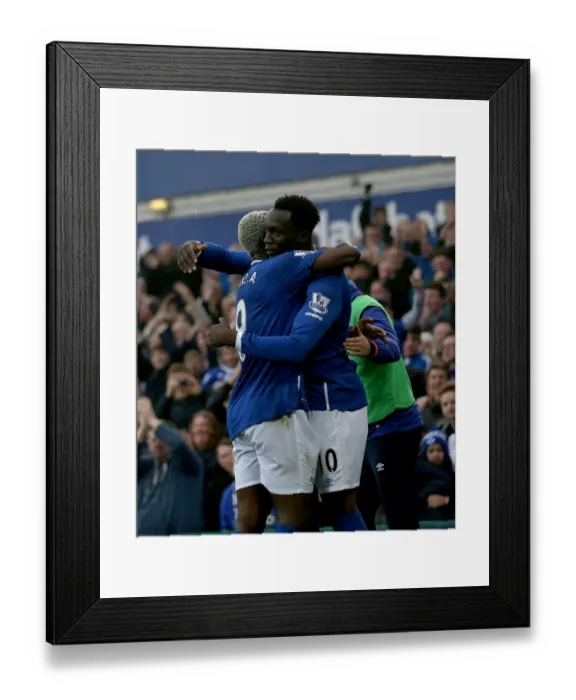 Framed Print : Romelu Lukaku's Brace: Everton Crushes Sunderland 4-0 at Goodison Park Framed Print : Romelu Lukaku's Brace: Everton Crushes Sunderland 4-0 at Goodison Park