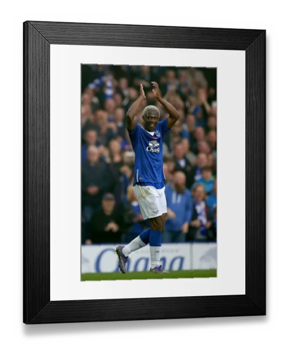 Framed Print : Arouna Kone's Sixth Goal: Everton's Victory Over Sunderland at Goodison Park, Barclays Premier League
