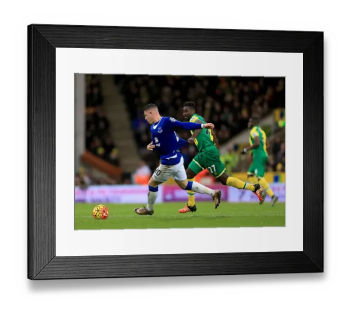 Framed Print : Intense Battle for Ball Possession: Ross Barkley vs. Alexander Tettey, Norwich City vs. Everton, Premier League Framed Print : Intense Battle for Ball Possession: Ross Barkley vs. Alexander Tettey, Norwich City vs. Everton, Premier League
