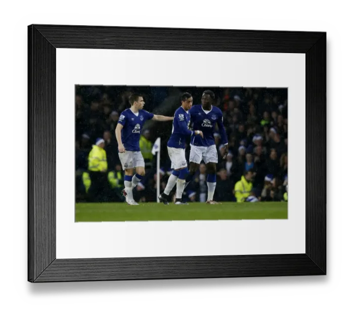 Framed Print : Romelu Lukaku Scores Thriller Opener for Everton Against Leicester City at Goodison Park Framed Print : Romelu Lukaku Scores Thriller Opener for Everton Against Leicester City at Goodison Park