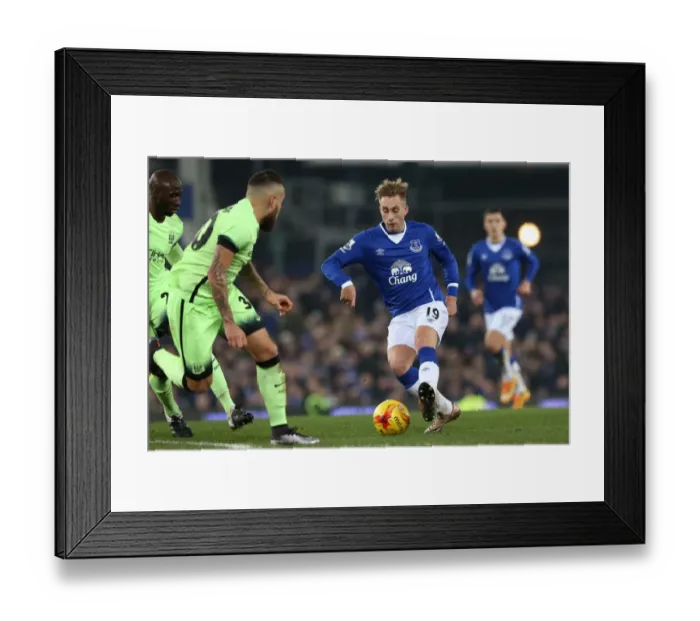 Framed Print : Deulofeu Faces Manchester City in Everton's Capital One Cup Semi-Final at Goodison Park