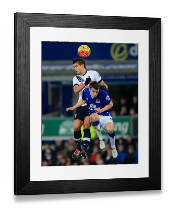 Framed Print : Barclays Premier League - Everton v Tottenham Hotspur - Goodison Park