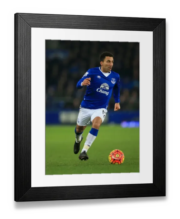 Framed Print : Everton vs. Tottenham Hotspur: Aaron Lennon's Thrilling Showdown at Goodison Park - Barclays Premier League Framed Print : Everton vs. Tottenham Hotspur: Aaron Lennon's Thrilling Showdown at Goodison Park - Barclays Premier League