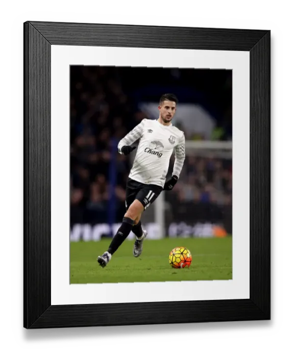 Framed Print : Kevin Mirallas in Action: Chelsea vs. Everton - Barclays Premier League at Stamford Bridge